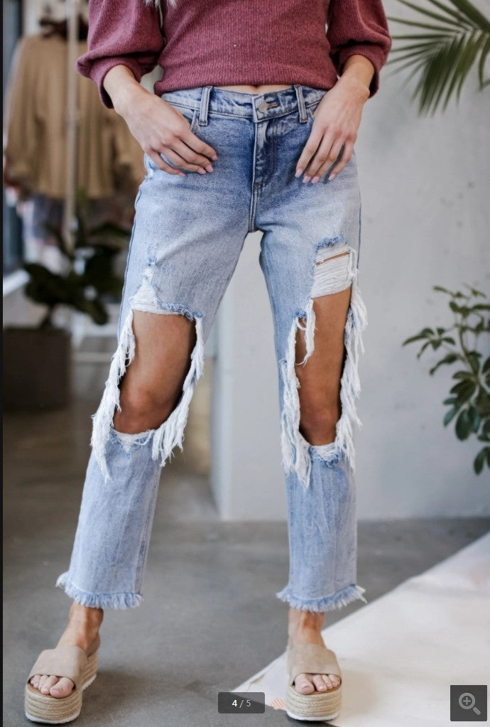 Dame fritids jeans med trendy ripped-detaljer og afslappet snit Stilla