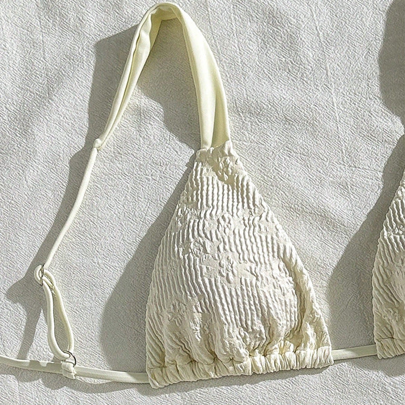 Dame triangel-bikini med rynket design og justerbare stropper Skovae