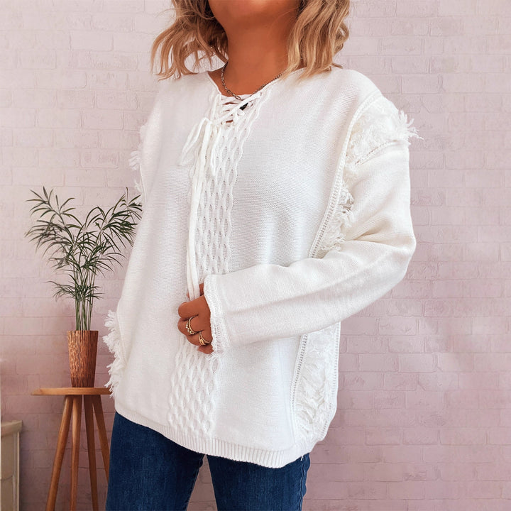Kvinders chunky strikket sweater med afslappede frynser og dekorativ kabel-design Stilla