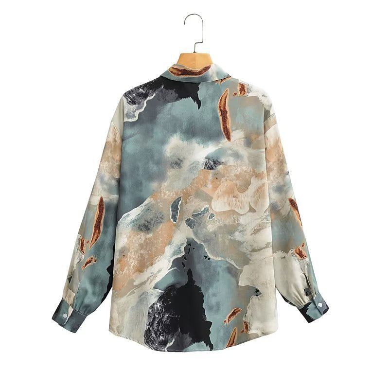 Kvinders langærmede silke bluse med moderne gradient