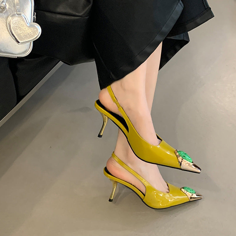 Dame Slingback Pumps med smagfuld metallic-besætning og funklerende detalje Stilla