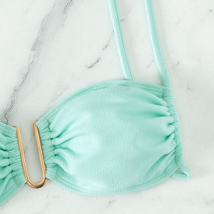 Damer bikiniset med elegant strækbart design og raffinerede detaljer Skovae