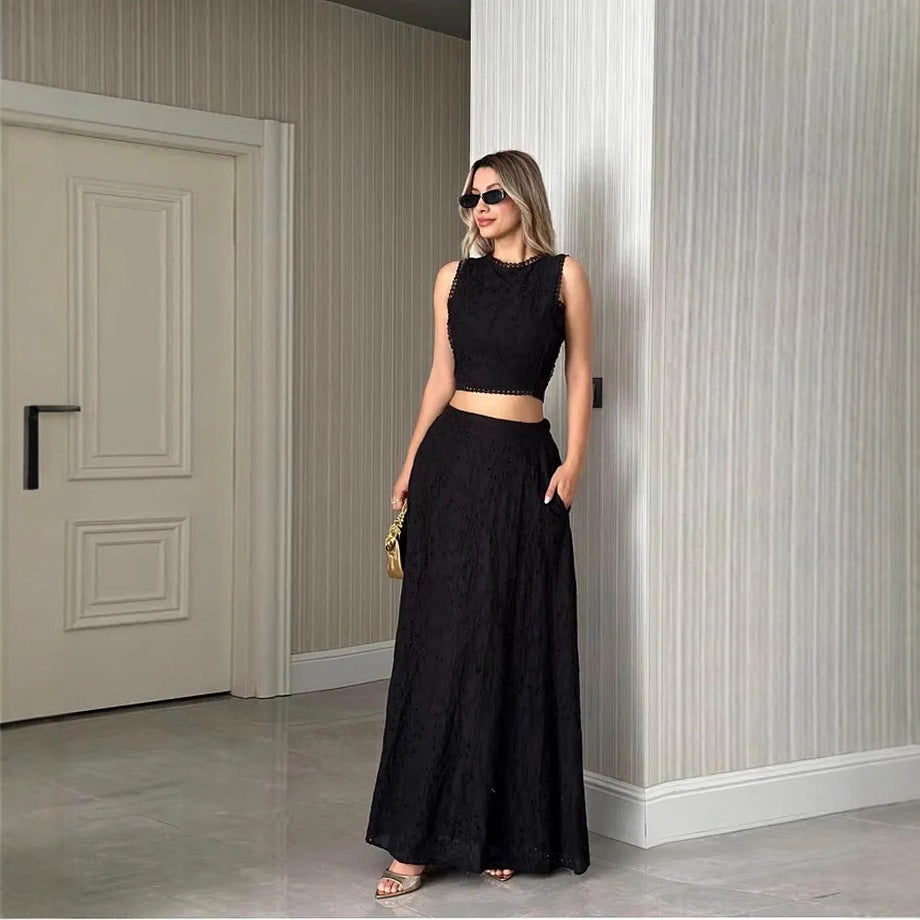 Dame maxi kjoler med fint mønster af broderede huller og trendy crop top Skovae