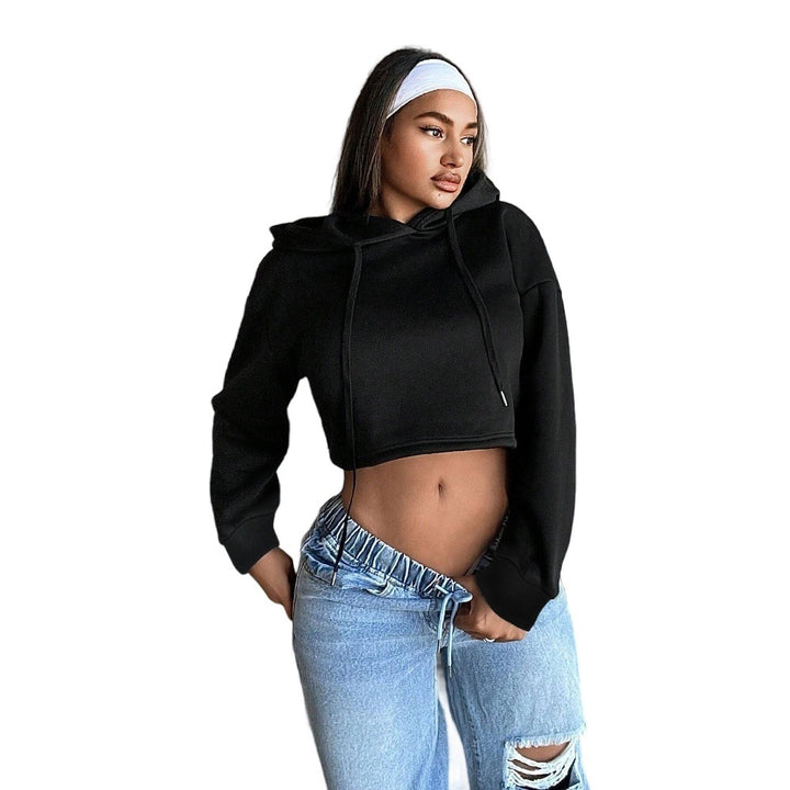Kvinders cropped sweatshirt med en løs pasform og hætte Stilla