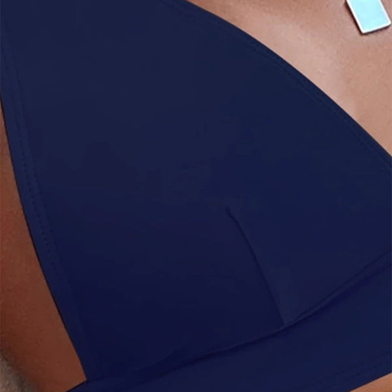 Damer Højt skåret bikini med elegant V-hals Skovae