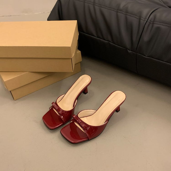 Dame Slingback-sandaler med elegant remdesign og komfortabel blokhæl Stilla