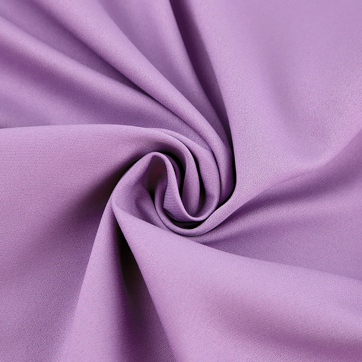 Damebluse med dekorativ split og elegant A-linje nederdel Stilla