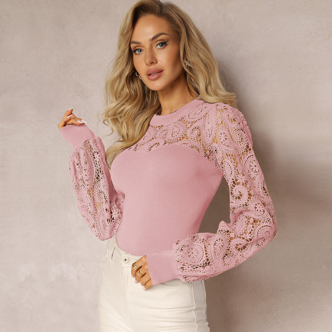 Dame fin strikpullover med transparente spidsærmer og elegant rund halsudskæring Stilla