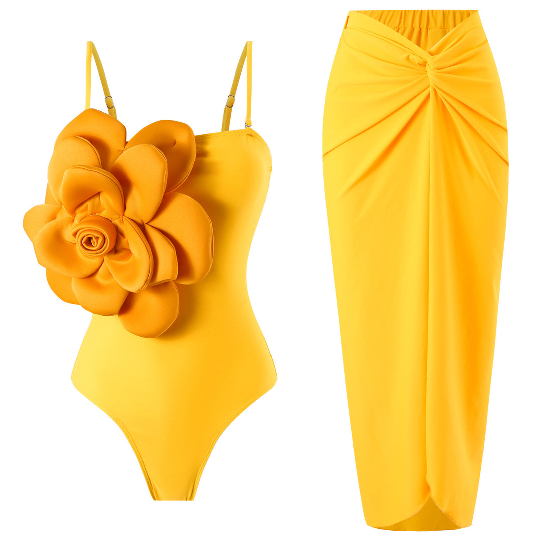 Dame badedragt med floral detalje og matchende maxi-nederdel Stilla