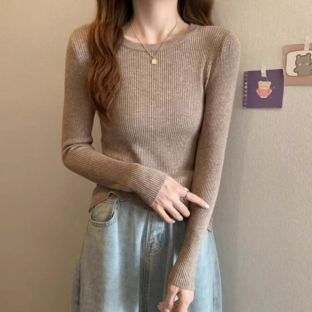 Dame Figurtilpasset Ribstrikket Sweater med Rund Hals
