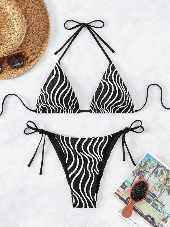 Dame triangel-bikini-sæt med legende bølgedesign og justerbare bindebånd Stilla