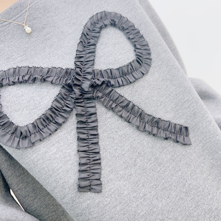 Dame sweatshirt med dekorativt flæse design Stilla