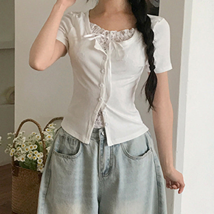 Dame spids-top med off-shoulder design og elegant snøring Skovae
