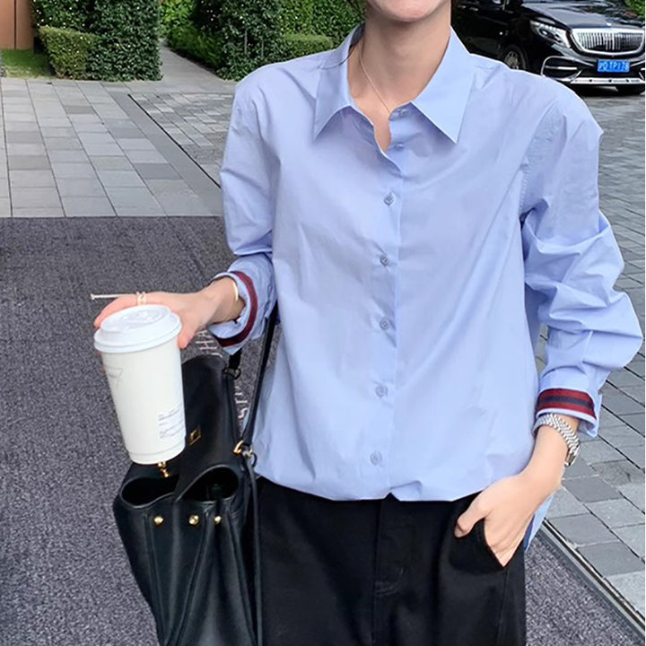 Dame klassisk bluse med moderne button-down krave og struktureret stof Stilla