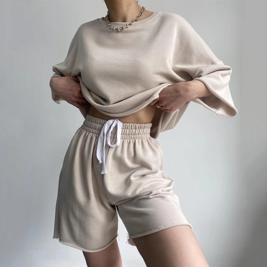 Kvinders casual sæt med kortærmet top og shorts Skovae