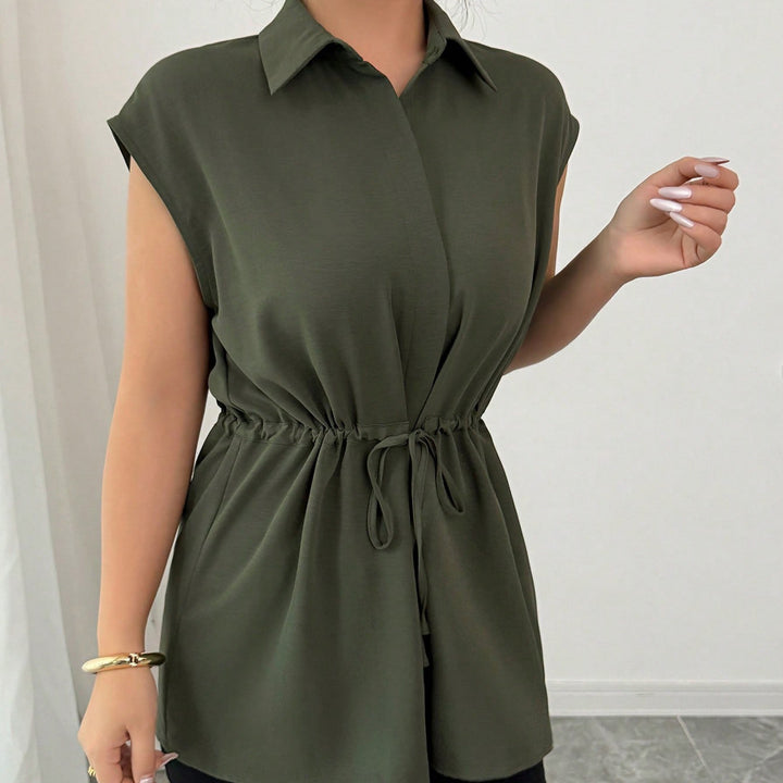 Dame afslappet bluse med figursyet snit Skovae
