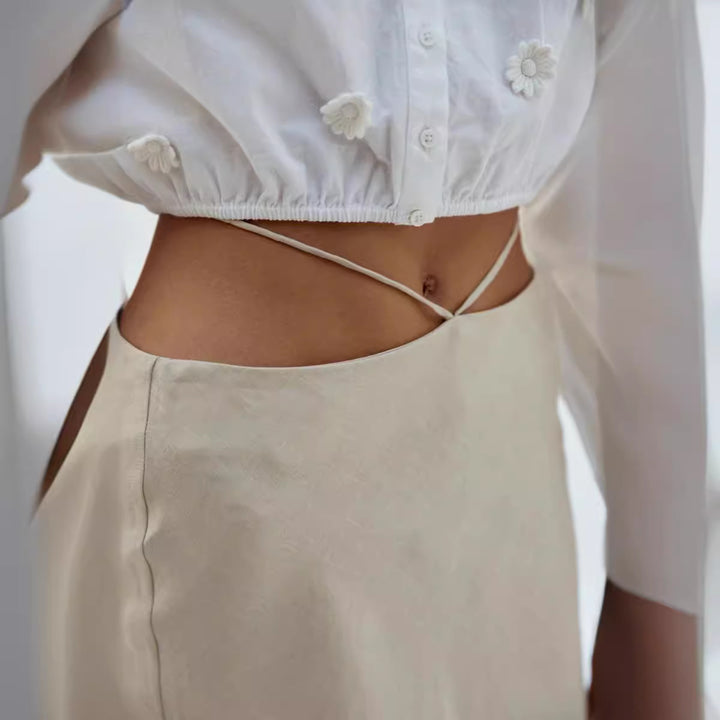 Dame Midi-nederdel med innovativt indpakningsdesign og feminine detaljer Stilla