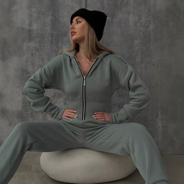 Kvinders sporty fleece overall med lynlås og høj krave Skovae