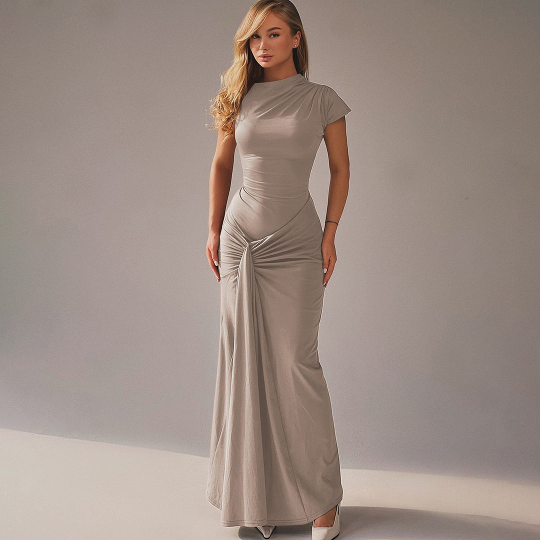Damer Elegante Maxikjole med Drapering og Asymmetrisk Kant Skovae