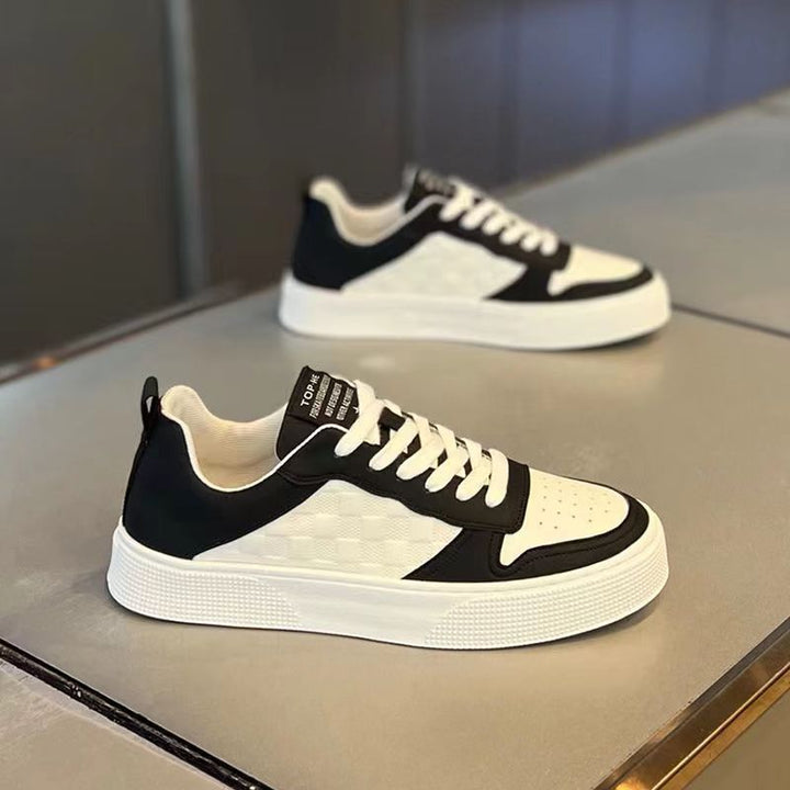 Femme Stilfulde Low-Top Sneakers med struktureret overmateriale Stilla