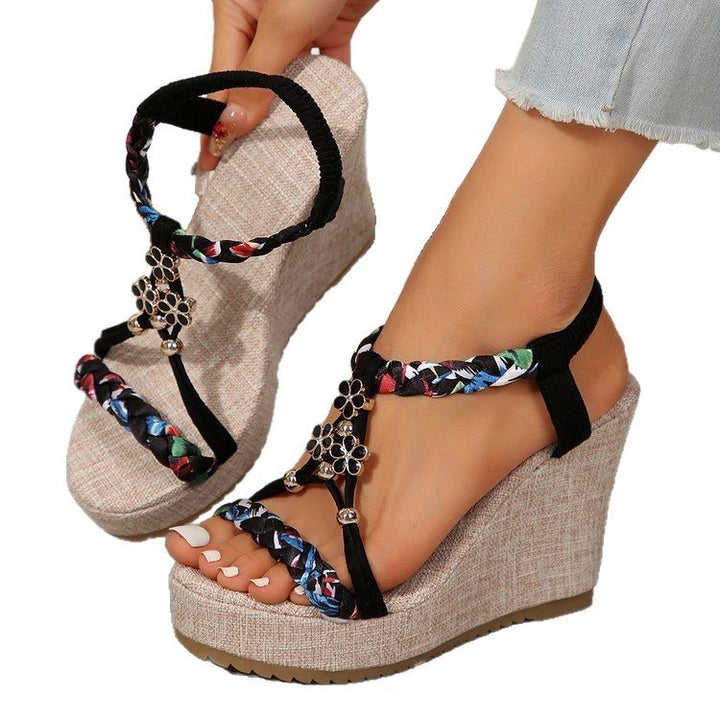Dame Wedge-sandaler med blomstret detalje og skridsikker sål Stilla