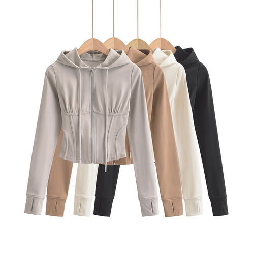 Dame sporty cropped jakke med hætte og tætsiddende silhuet Stilla