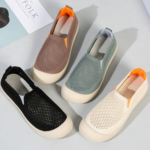 Femme Adaptive Comfort Walking Sneakers Stilla