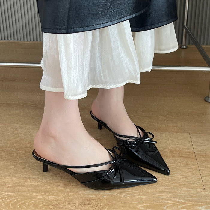 Dame Slingbacks med elegant sløjfedekoration og spidse tæer Stilla