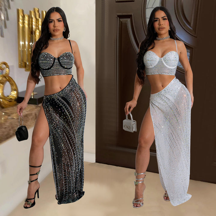 Dame glamourøs bodysuit med funkende strass dekorationer og gennemsigtig nederdel Stilla