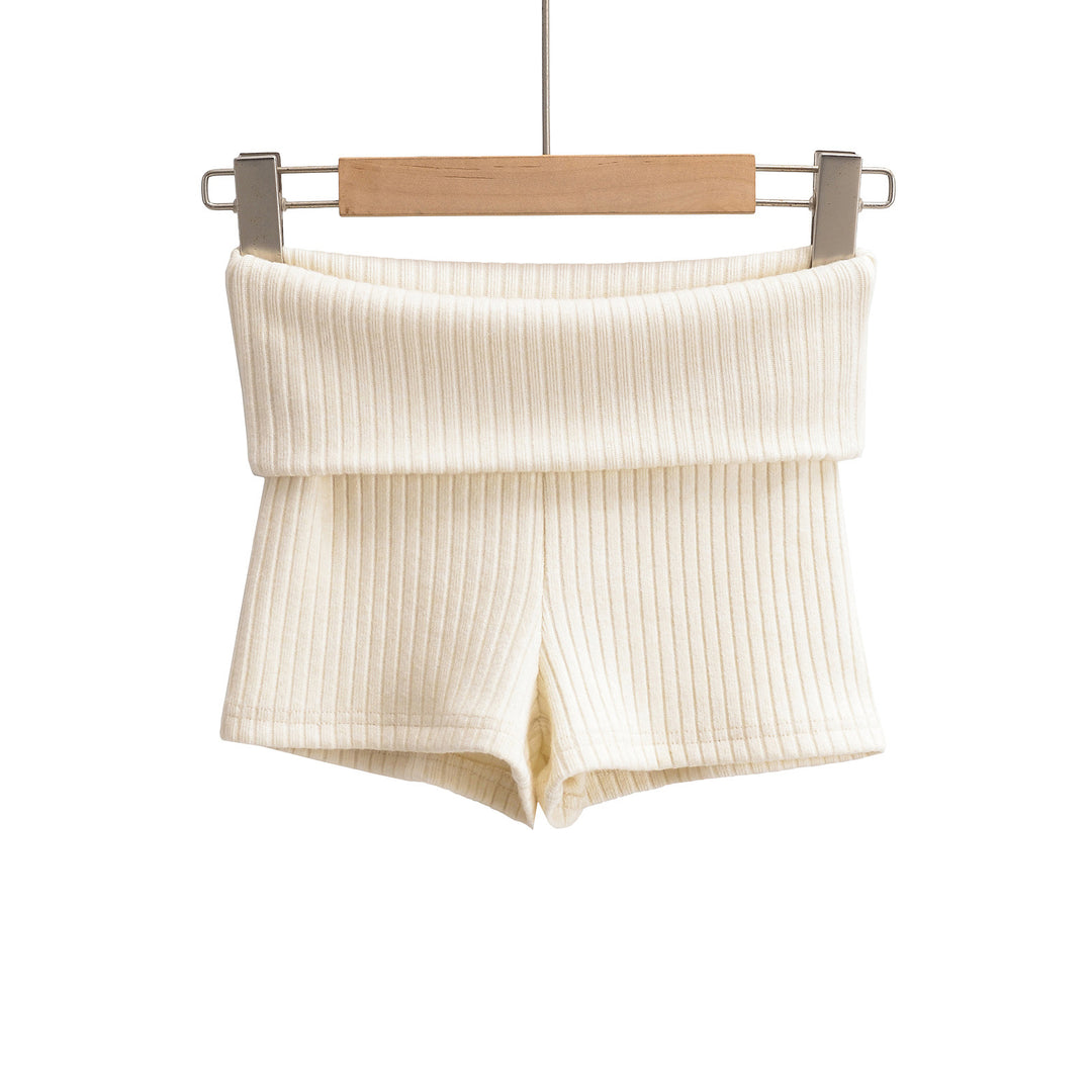 Dame Figurtilpassede Shorts med elastisk bund og ribstruktur Stilla