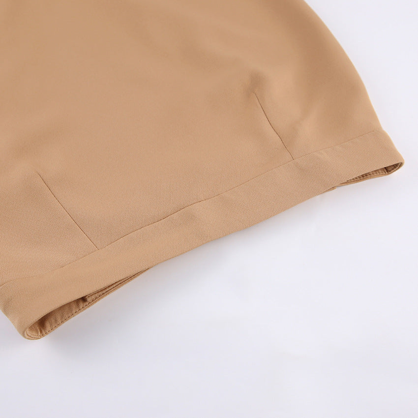 Dame elegant blyantskørt med sidelindspring og dekorative trykknap-detaljer Stilla