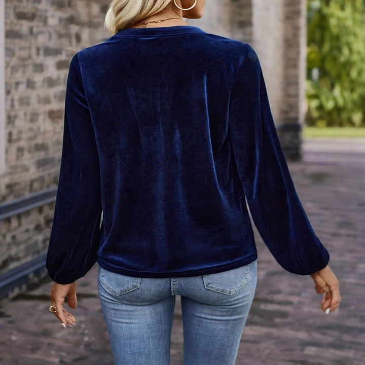 Dame elegant veloursbluse med knapliste Stilla