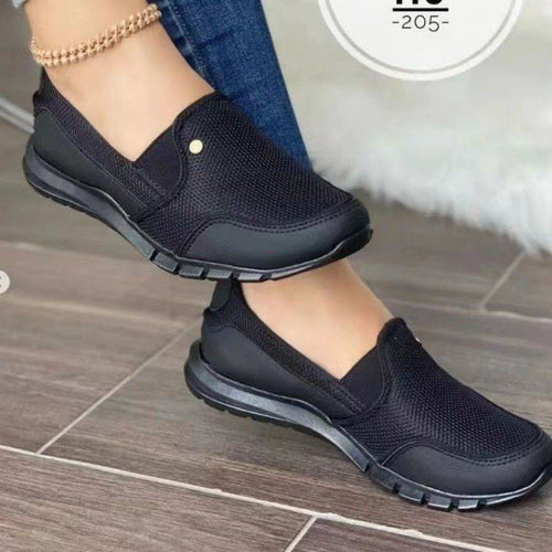 Dame Slip-On Sneakers med åndbart mesh-overflade og fleksibel sål Stilla