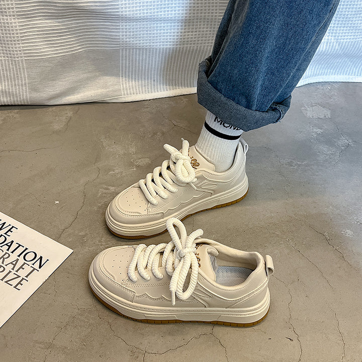 Dame sneakers i sporty design med åndbar overfladestruktur og dämpende sål Stilla