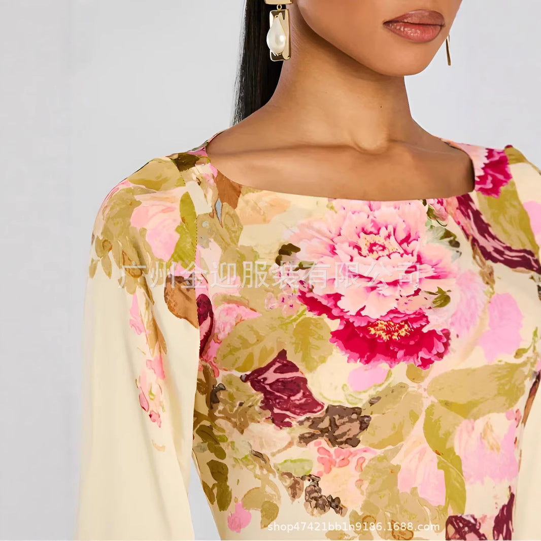 Dame elegant maxikjole med blomstret design og charmerende trompetærmer Stilla