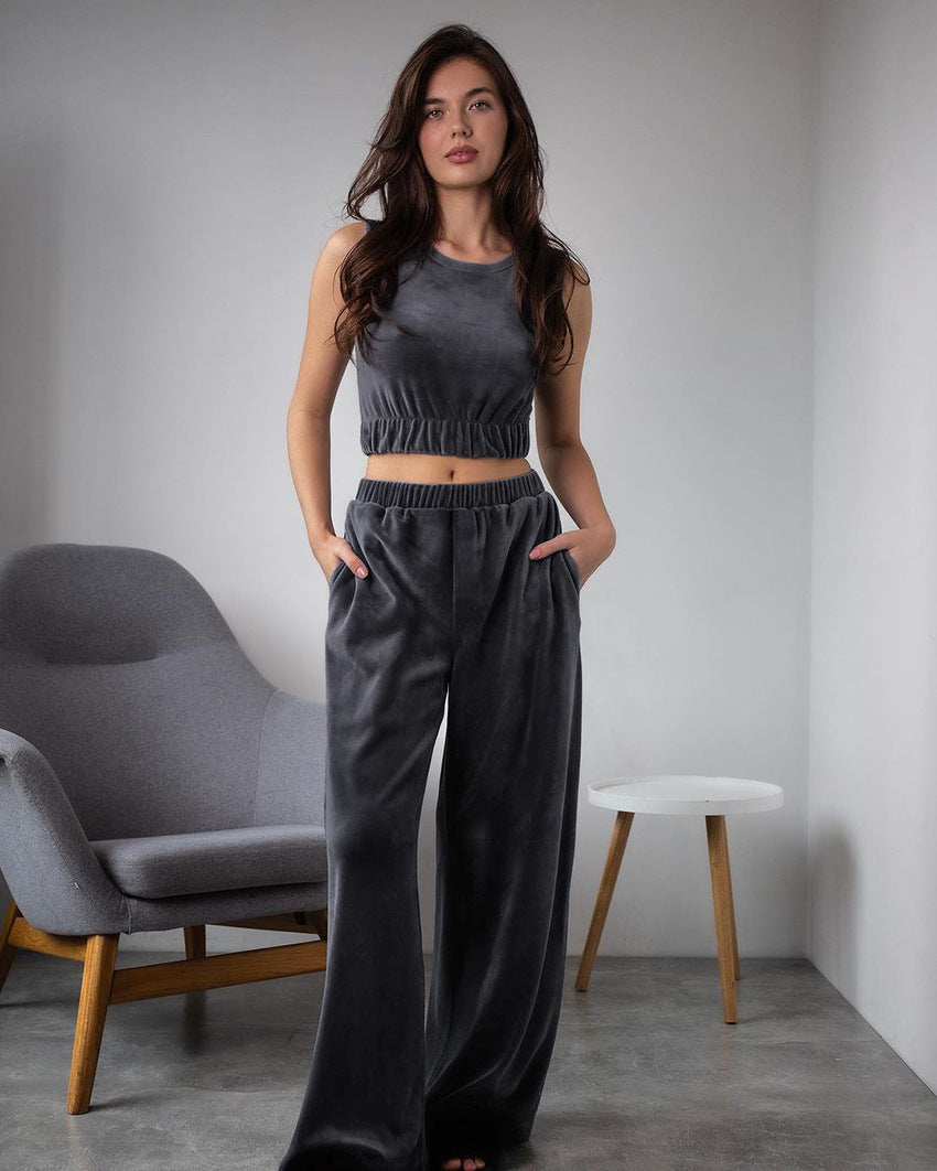 Dame Loungewear-sæt med elastisk talje og ærmeløs Crop-Top Stilla