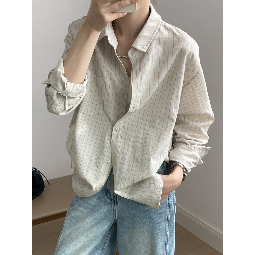 Dame skjorte i afslappet oversize-stil fra Stilla