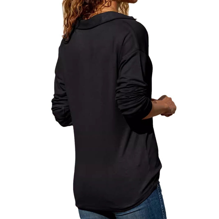 Dame Langærmet T-shirt med moderigtigt V-udskæring og afslappet pasform Stilla