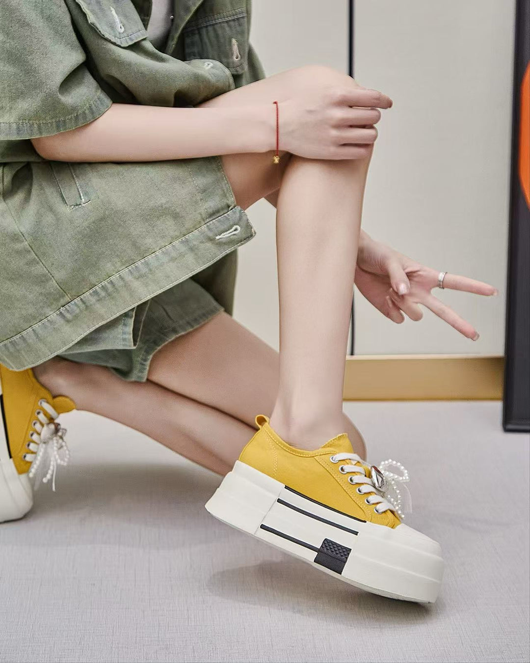 Dame platform sneakers med unikt design og/moderigtige accenter Stilla