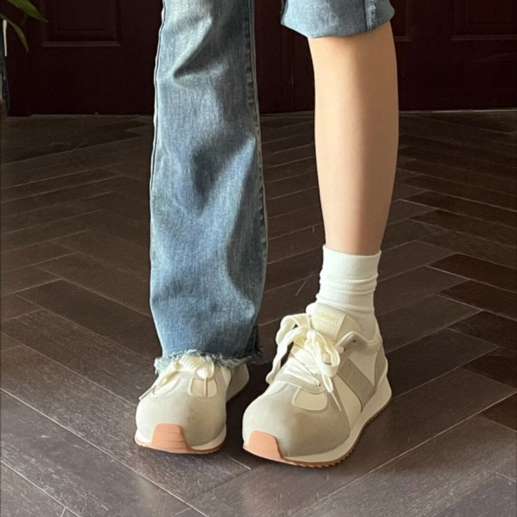 Dame mode Komfort-sneakers med åndbart overdelsmateriale og trendy design Stilla