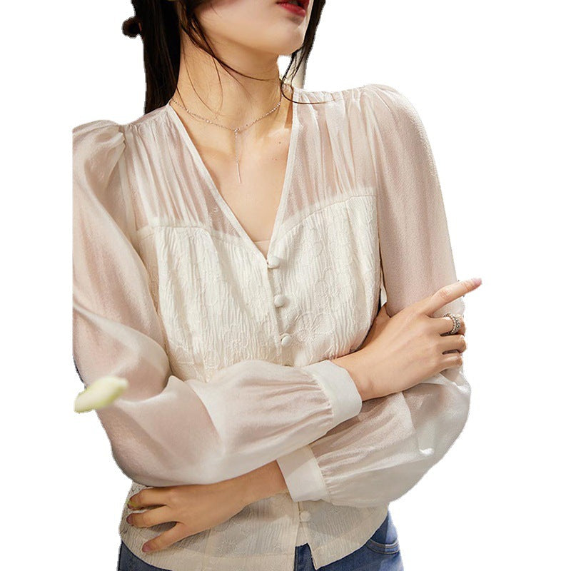 Damer elegant bluse med drapering og fine spidsede accenter Stilla
