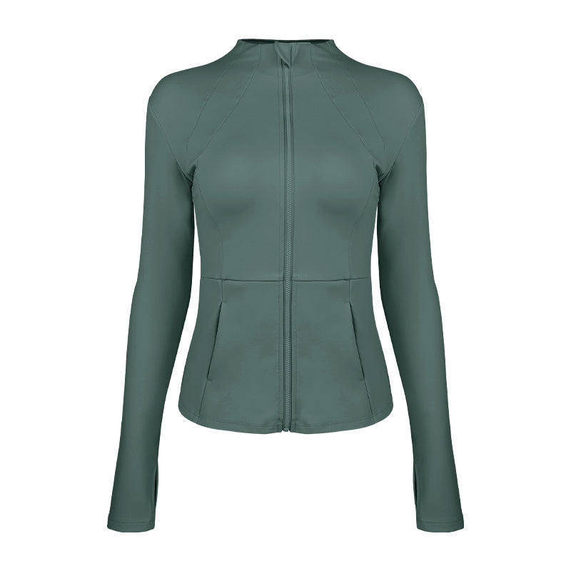 Dame sporty funktionel jakke med elegant snit og praktiske lynlåslommer Stilla