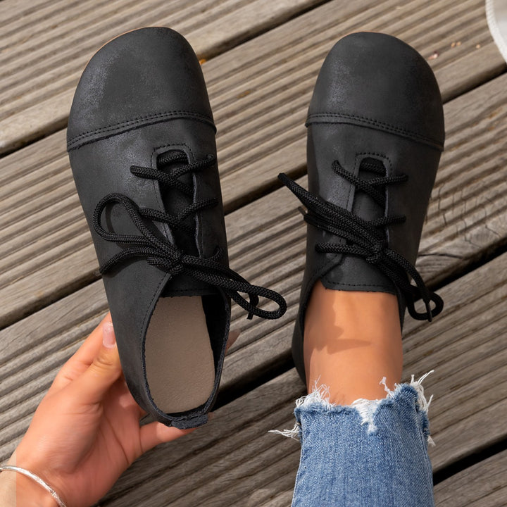 Dame Behagelige Sneakers med fleksibelt såleprofil og åndbart overmateriale Stilla