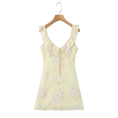Dame legende sommerkjole med rynkedetaljer og blomsterdesign Stilla