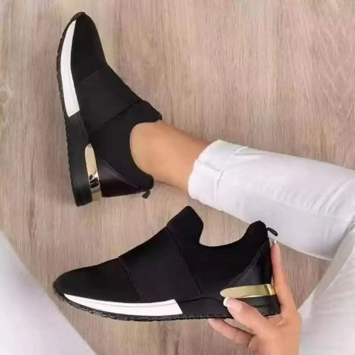 Dame Komfortable Slip-On Sneaker med glitrende elementer og ergonomisk sål Stilla