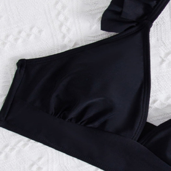 Dame triangel-bikini top med voluminøse flæsedetaljer Skovae