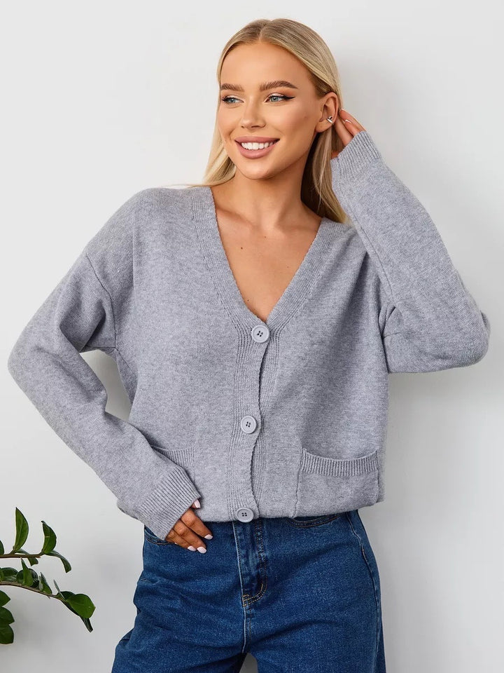 Kvinders chunky strik cardigan med dyb V-hals og praktiske lommer Stilla