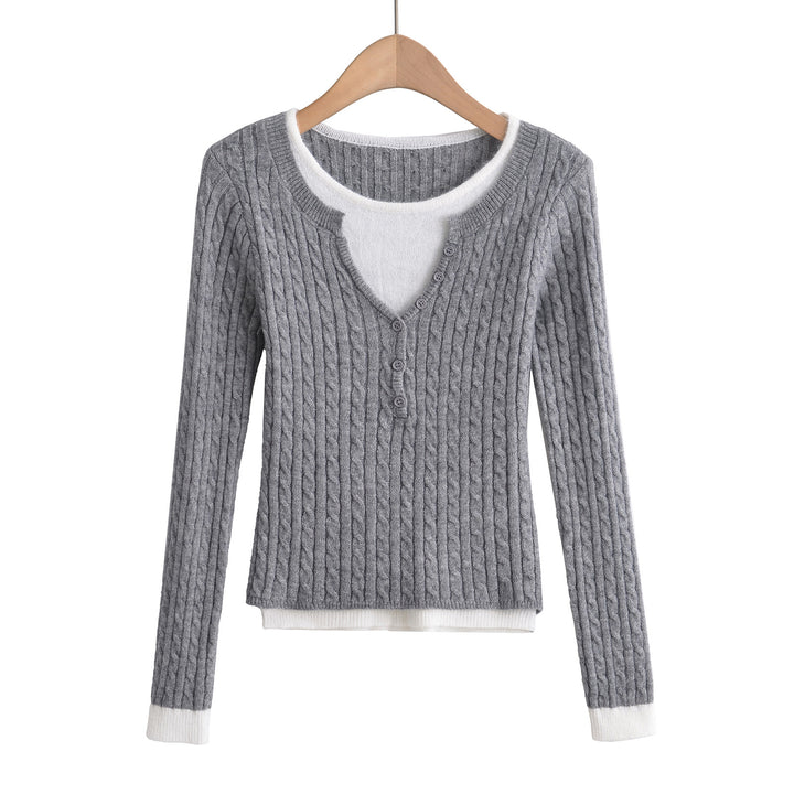 Dame strikpullover med gennemgående knapdesign og modeorienterede ribstrikdetaljer Stilla