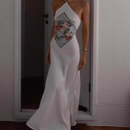 Femme Floral Graphic Halterneck Midi Kjole Stilla