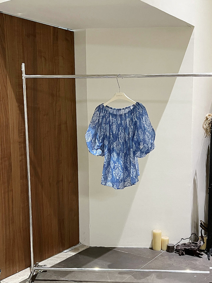 Dame luftig bluse med vide puffærmer og blomstermønster Stilla